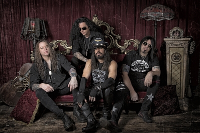 Zespół KICKIN VALENTINA wydał nowy singiel wraz z wideoklipem